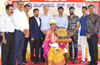 Stray animal caretaker Rajani Shetty receives Mangaluru Press Club award